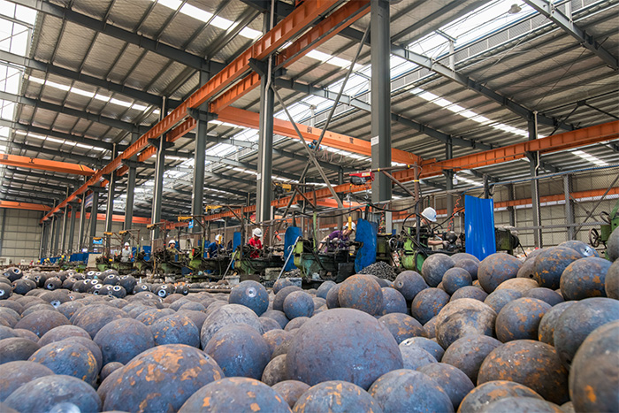 六安网架配件车间